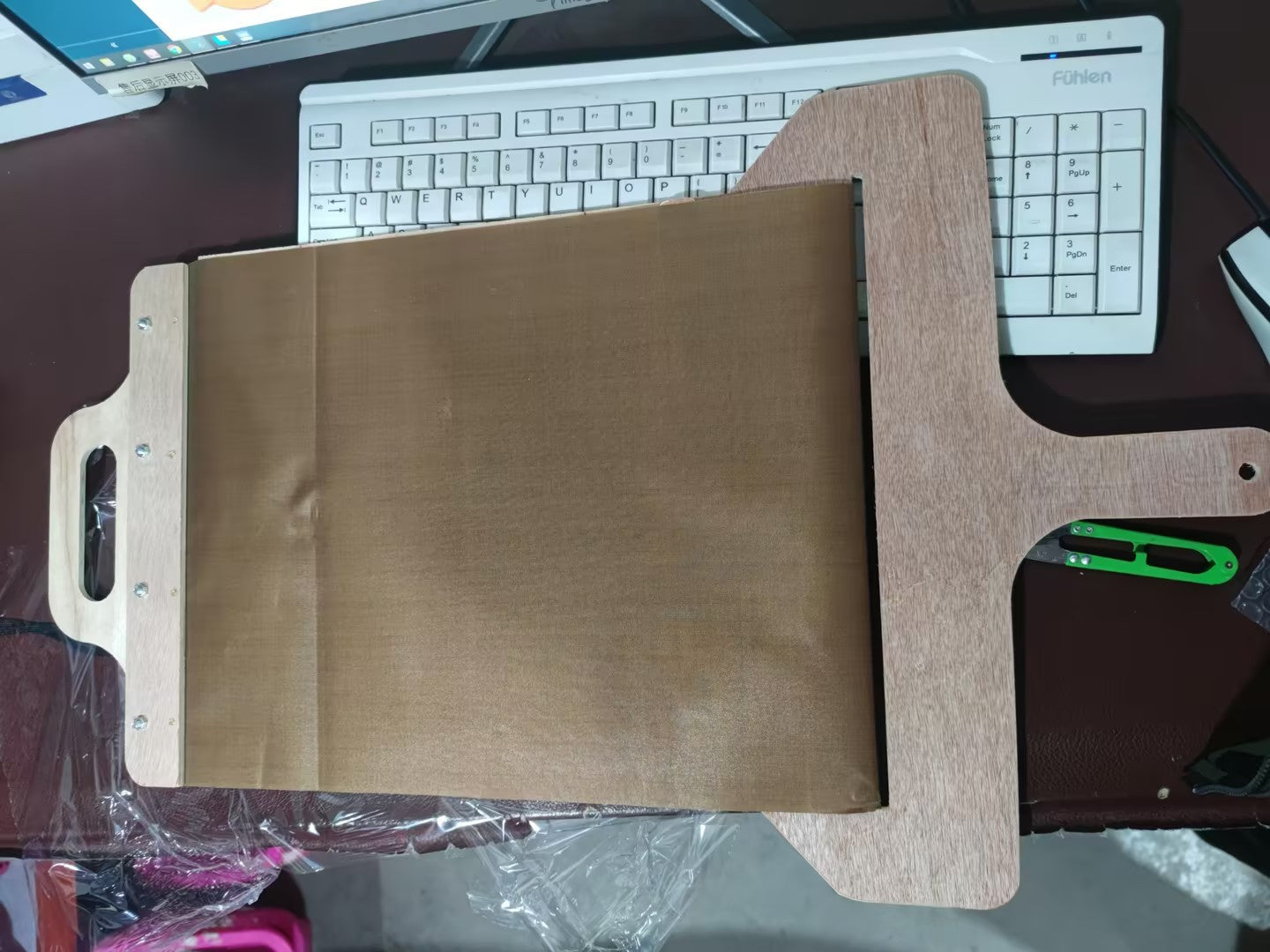 Sliding Non Stick Pizza Shovel – Easy Pizza Cutting & Transfer