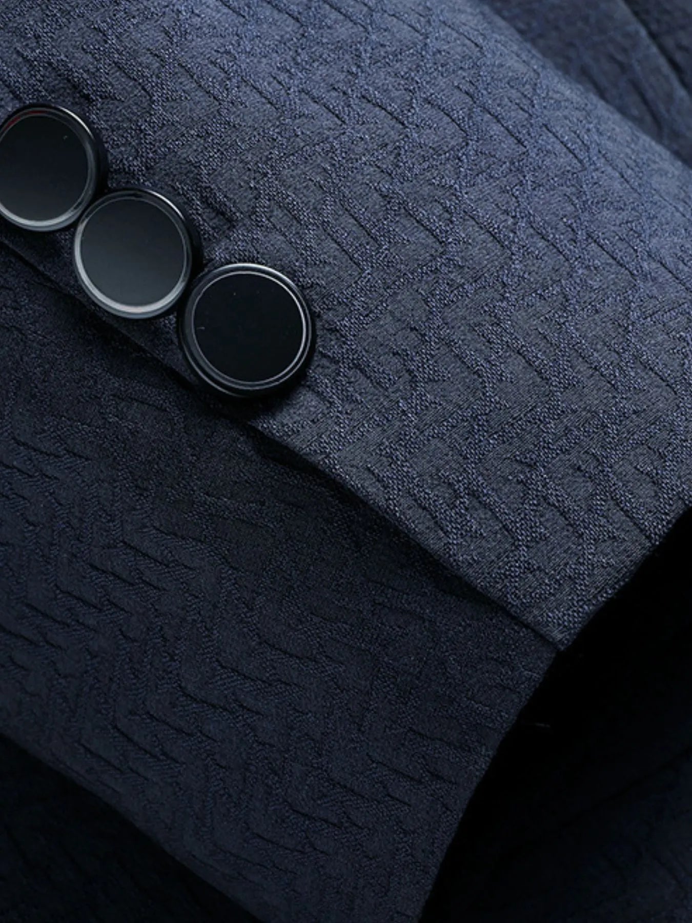 Men's button up long sleeve blazer collar close-up