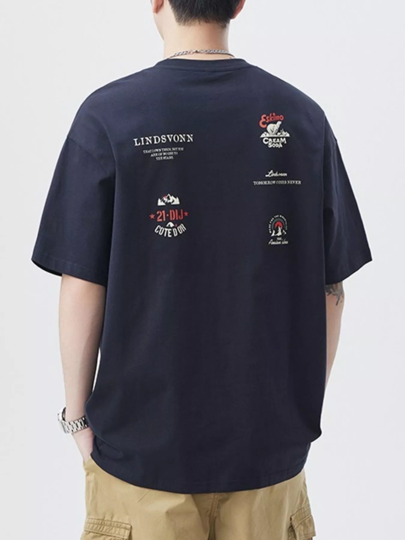 Close-up of Men's Plus Size Round Neck Short Sleeve T-Shirt fabric