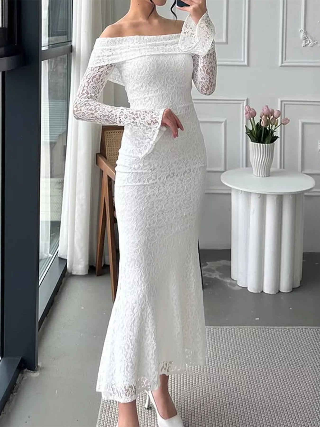 Off-shoulder lace bodycon maxi dress side angle