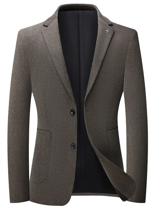 Men's lapel collar long sleeve blazer front view
