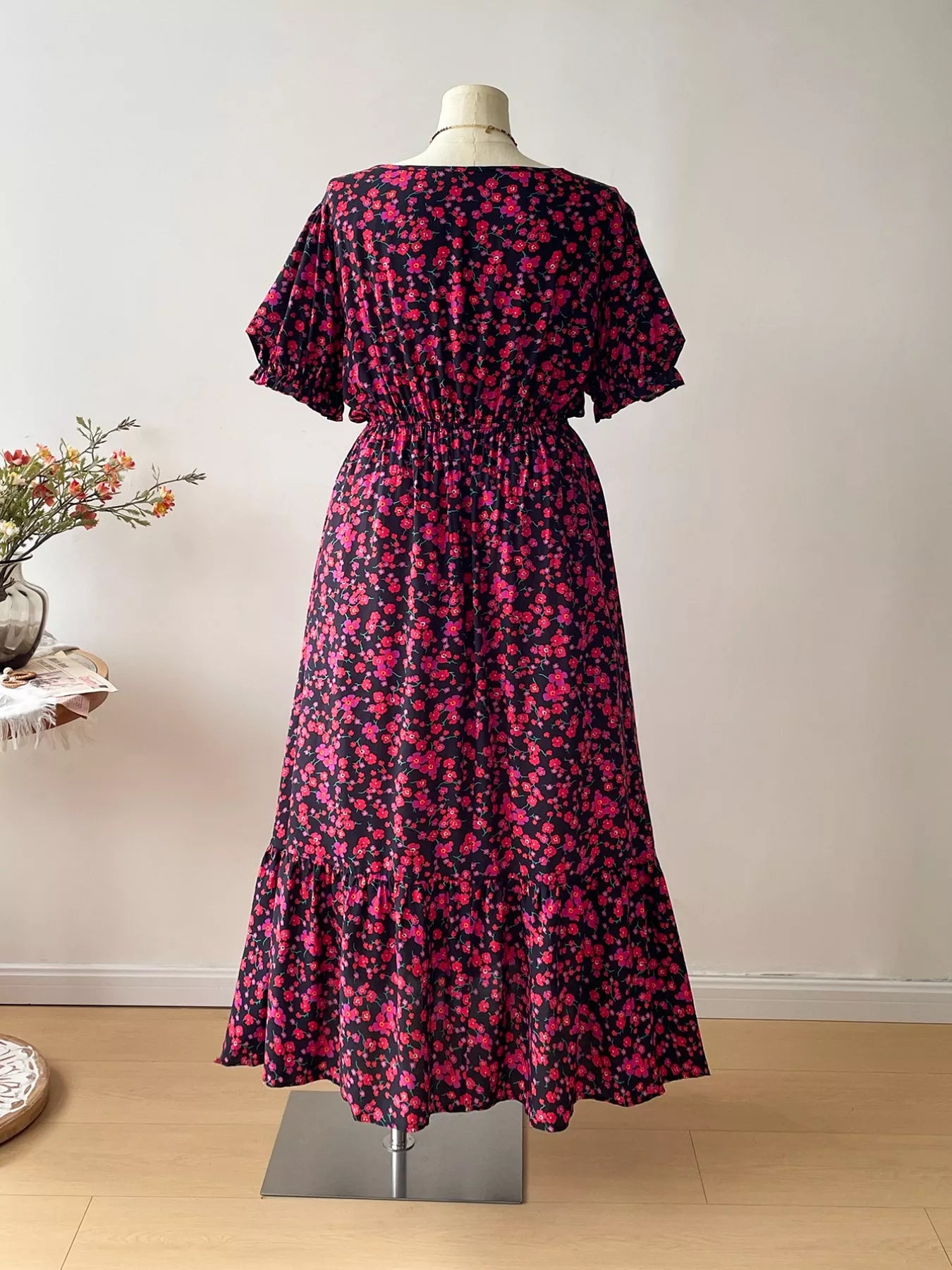 Back view of plus size floral square neck short sleeve dress