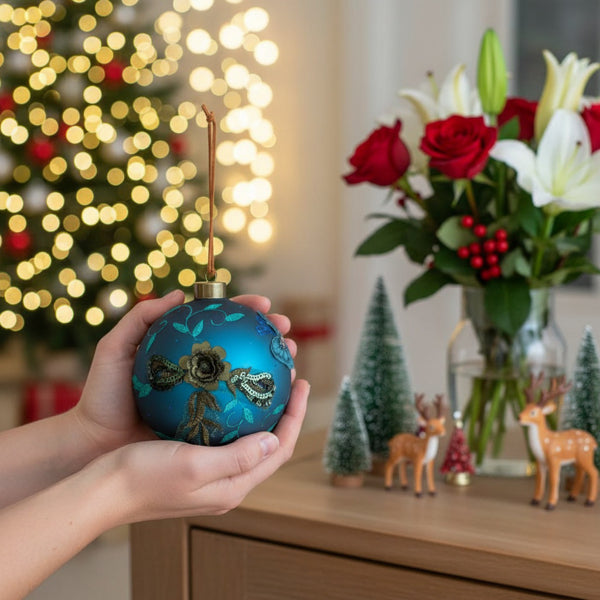 4PCS Set Christmas Glass Ball Ornaments Hanging Tree Decor Shiny Holiday Party Supplies Tree Decorations FBA Shipment
